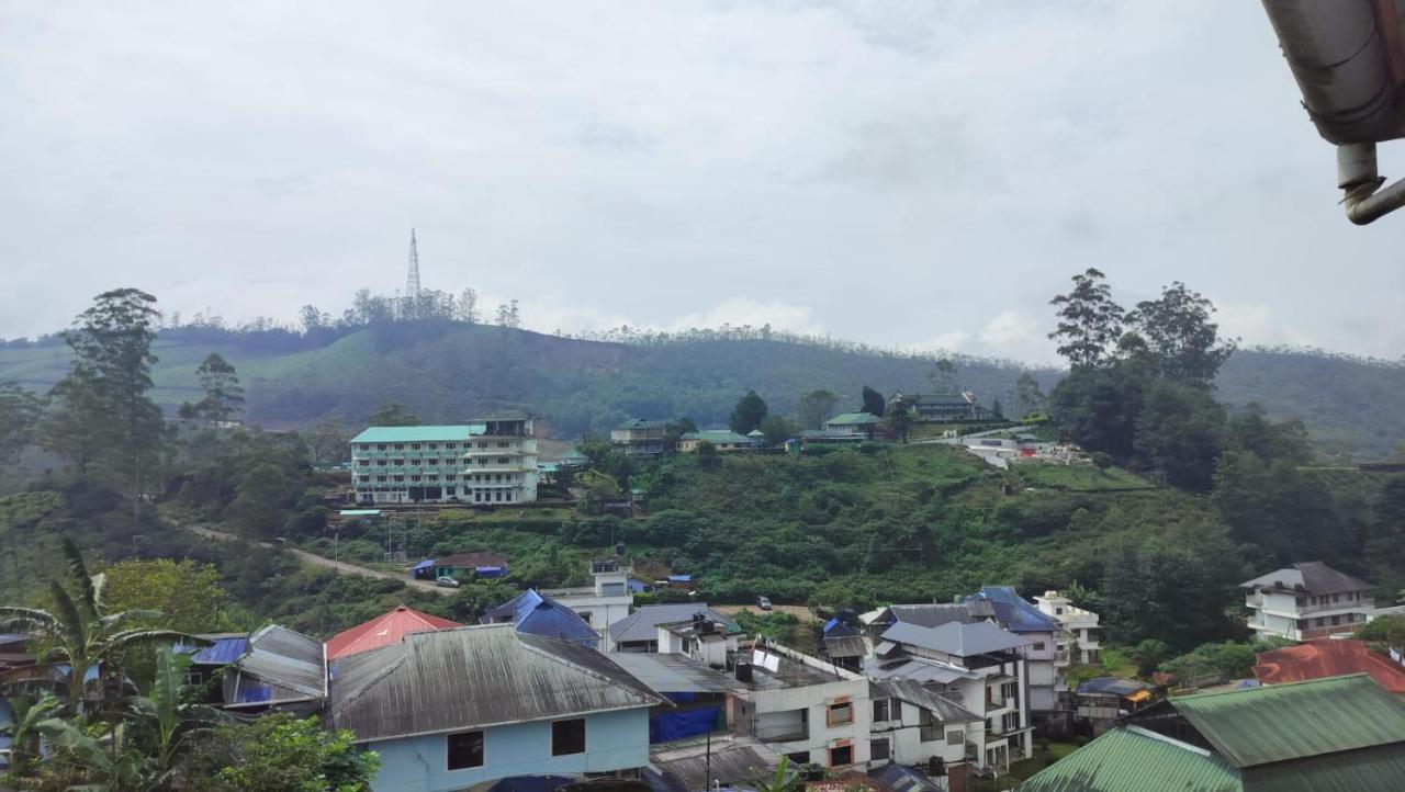 Achus Holidays Munnar Exteriör bild