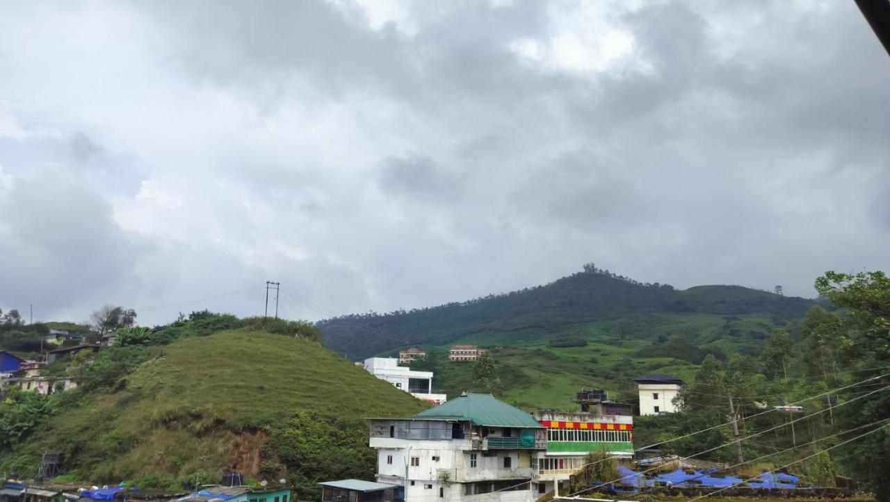 Achus Holidays Munnar Exteriör bild
